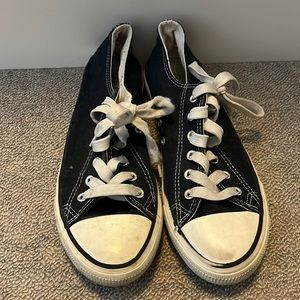 Amazon converse women’s size 8